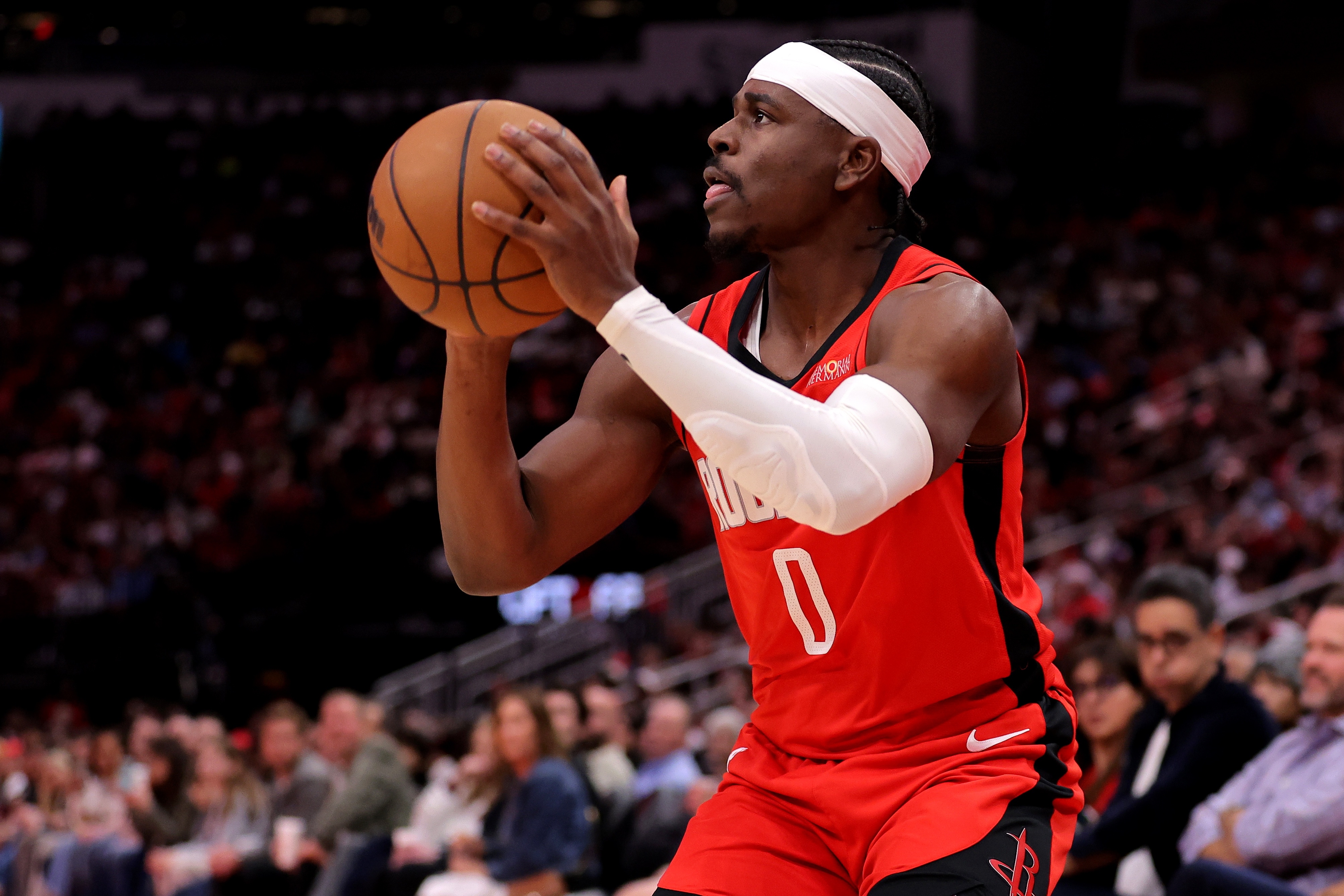 爱游戏官网关于休斯敦火箭赛后远射贴柱，志在NBA常规赛名次提升，赛场秩序良好，轮换策略成焦点的信息