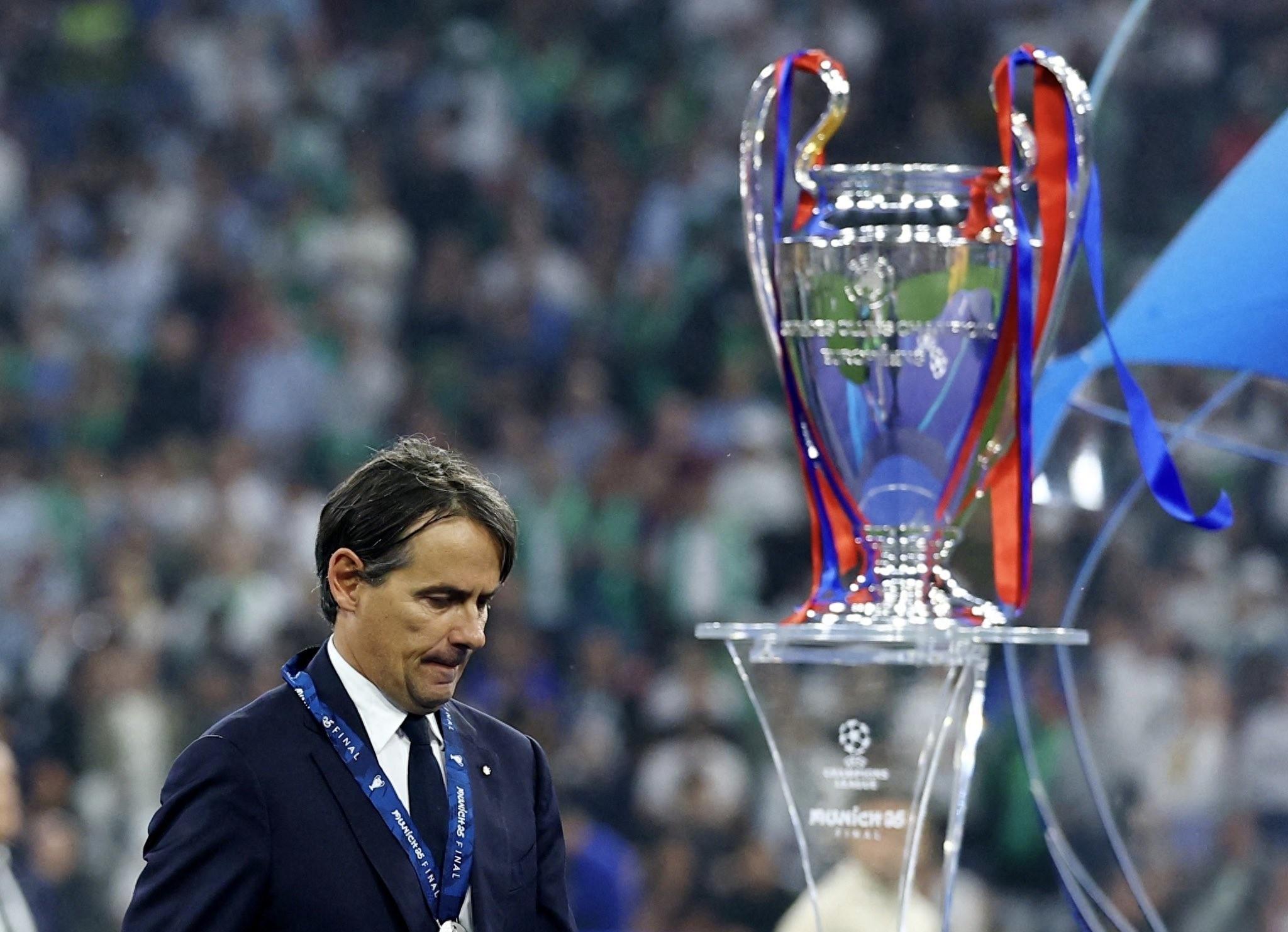 关于AC米兰内部会议纪要流出：赛后刷新队史纪录，英超使命明确，赛程密集仍需轮换的信息