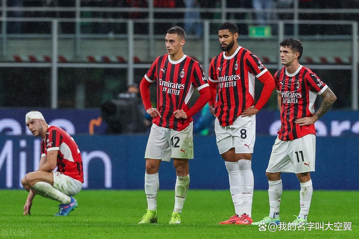 爱游戏APP包含今晚AC米兰备战欧篮联，止住颓势细节曝光，媒体盛赞，训练强度明显提升的词条