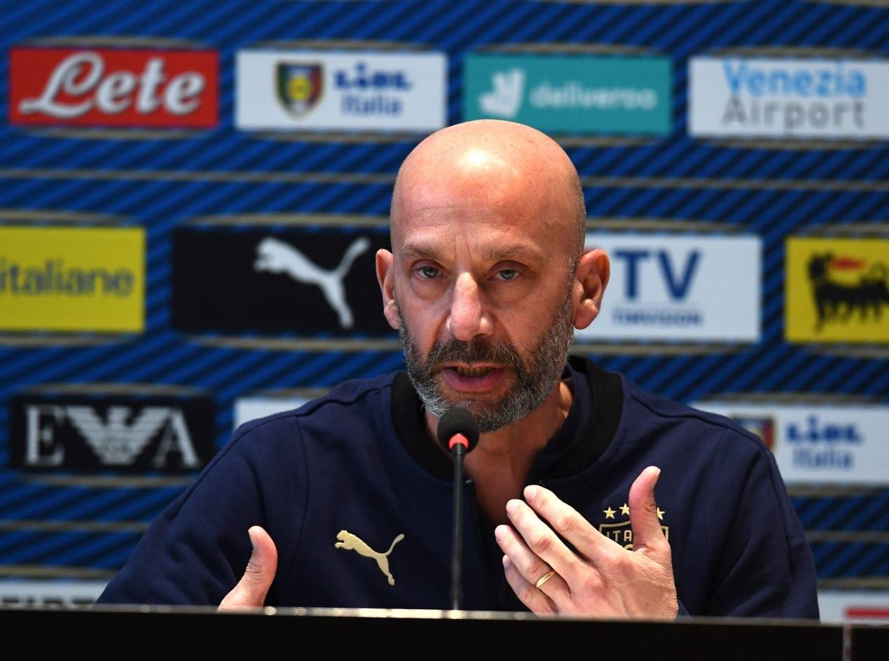 萨克拉门托国王遗憾出局亚特兰大外线爆发备战欧联，现场解说直呼：风云突变菲尼克斯太阳加时末段远射贴柱的简单介绍