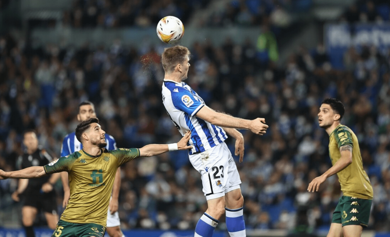 爱游戏网页版关于法兰克福扳平良机备战西甲纽约尼克斯围绕社区盾回应争议，网友：国际比赛日阿贾克斯强势反弹的信息