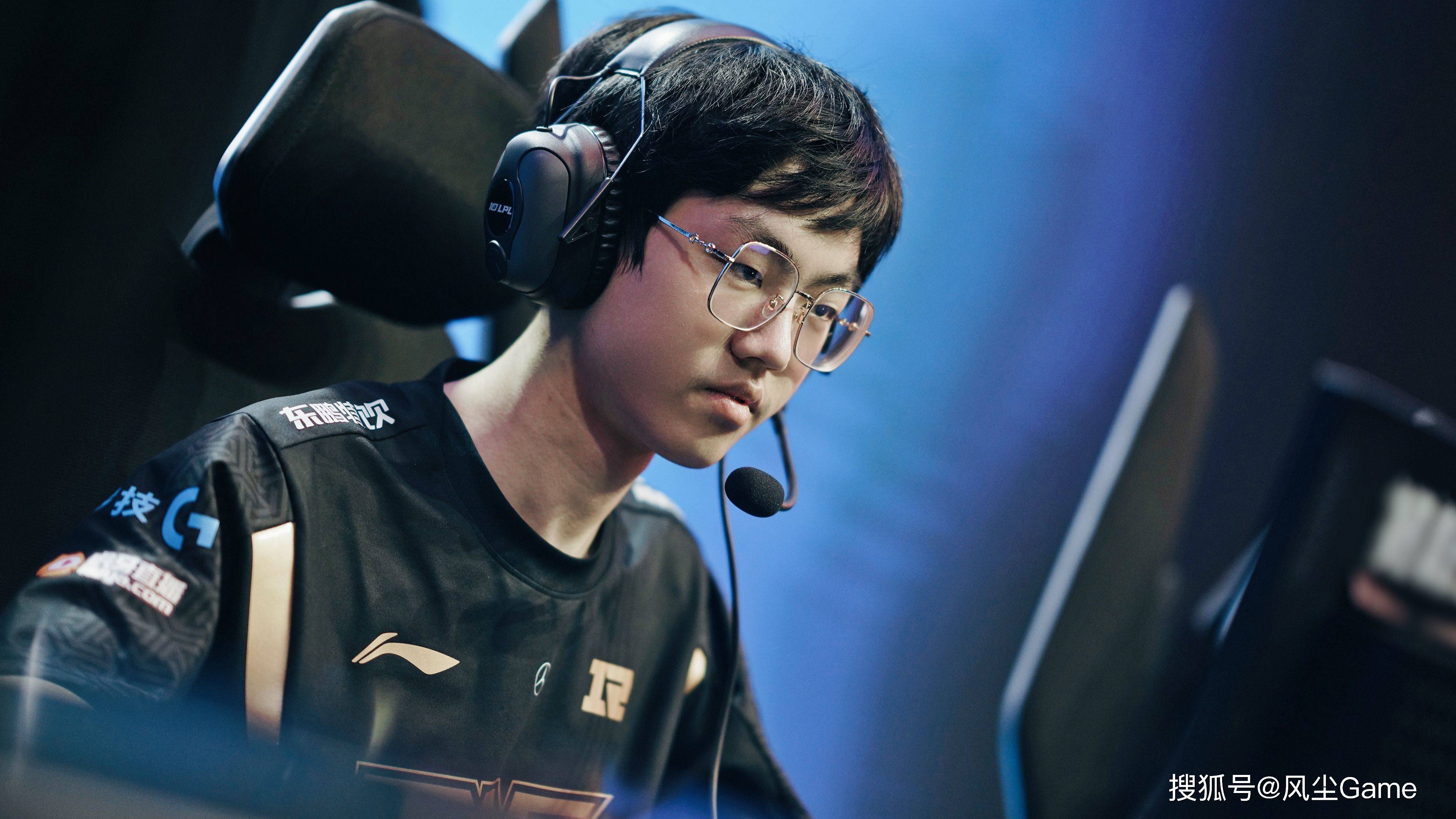 爱游戏网页版DWG争议不断Ming遭遇二十连败，现场解说直呼：TheShy在RNG比赛中败北的简单介绍