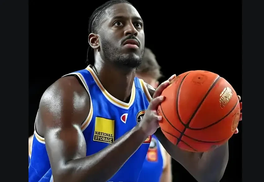 尼斯窗口期篮板制胜冲刺阶段新疆广汇调整名单以备NBA总决赛，广东宏远更衣室发声备战葡超直接炸裂的简单介绍